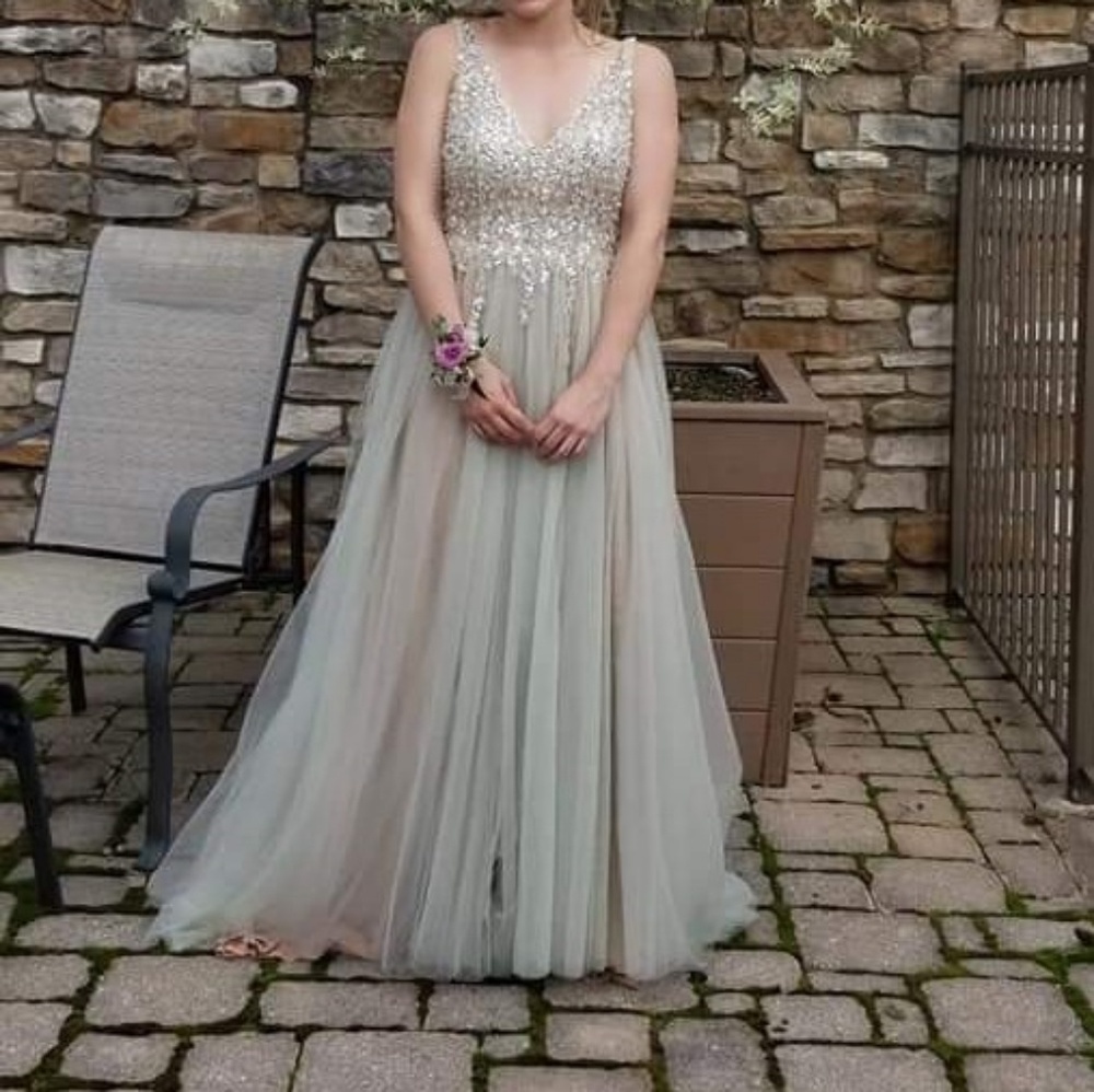 Prom dress for sale!